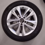 Mercedes C-Class Original Alumiinivanteet Kesärenkailla