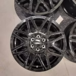 Uudet Dezent KH Black 18″ Alumiinivanteet