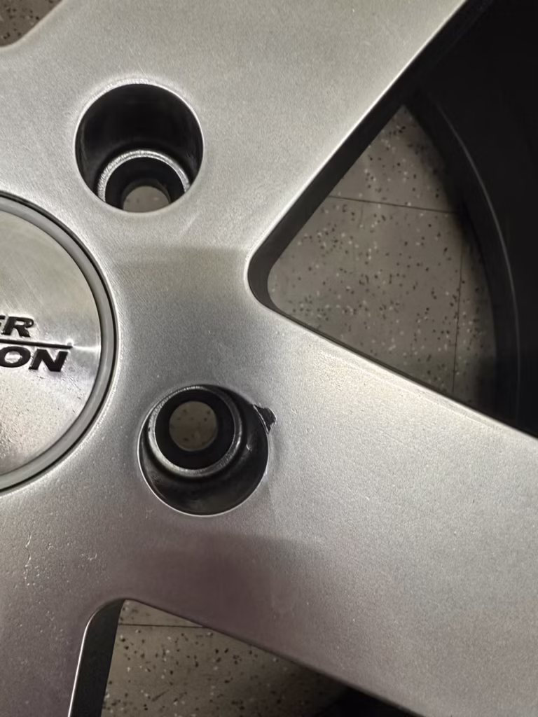 Inter Action alumiinivanteet 22″