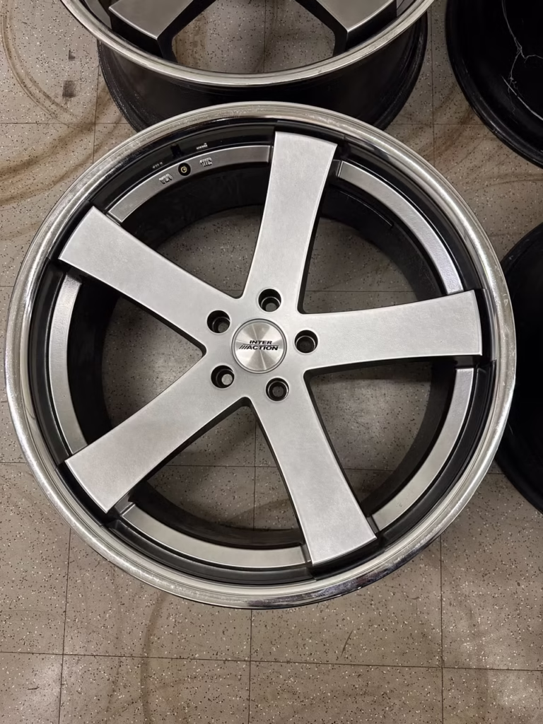 Inter Action alumiinivanteet 22″