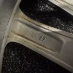 BMW tarvikevanteet kitkarenkailla