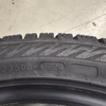 Kitkarenkaat 235/40R19 96T Nokian Tyres Hakkapeliitta R5 EV