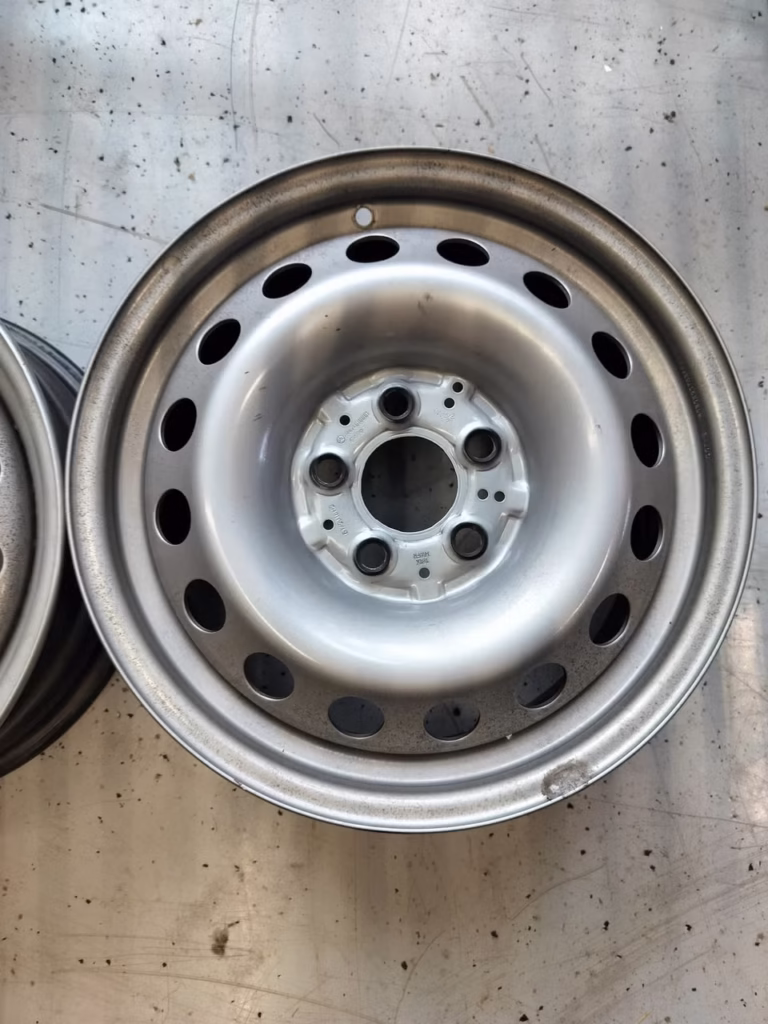 Mercedes-benz Vito Peltivanteet 16″