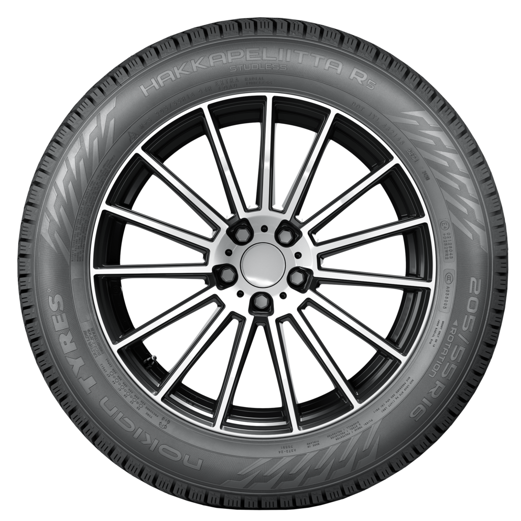 Nokian Tyres Hakkapeliitta R5
