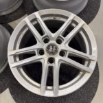 Dezent alumiinivanteet 16