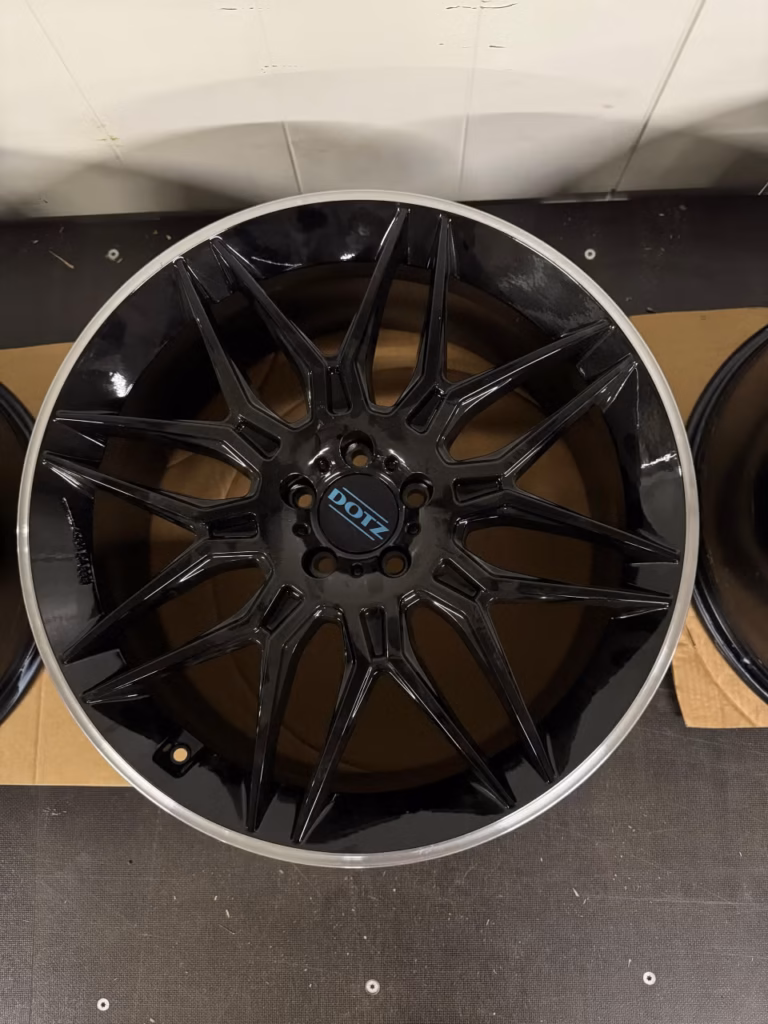 DOTZ LongBeach Dark 21″ Alumiinivanteet | Sopii mm. MB GLE