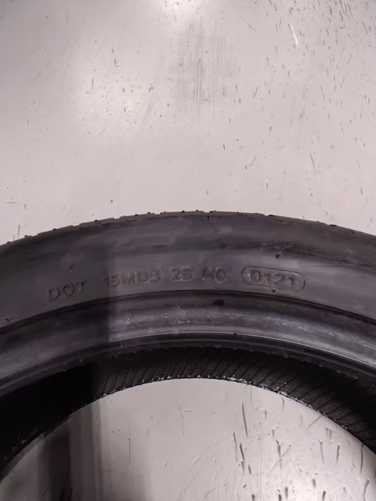 235/40R19 96W HANKOOK VENTUS S1 EVO3