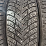 Nastarenkaat 195/65R15 Nokian Tyres Hakkapeliitta 10