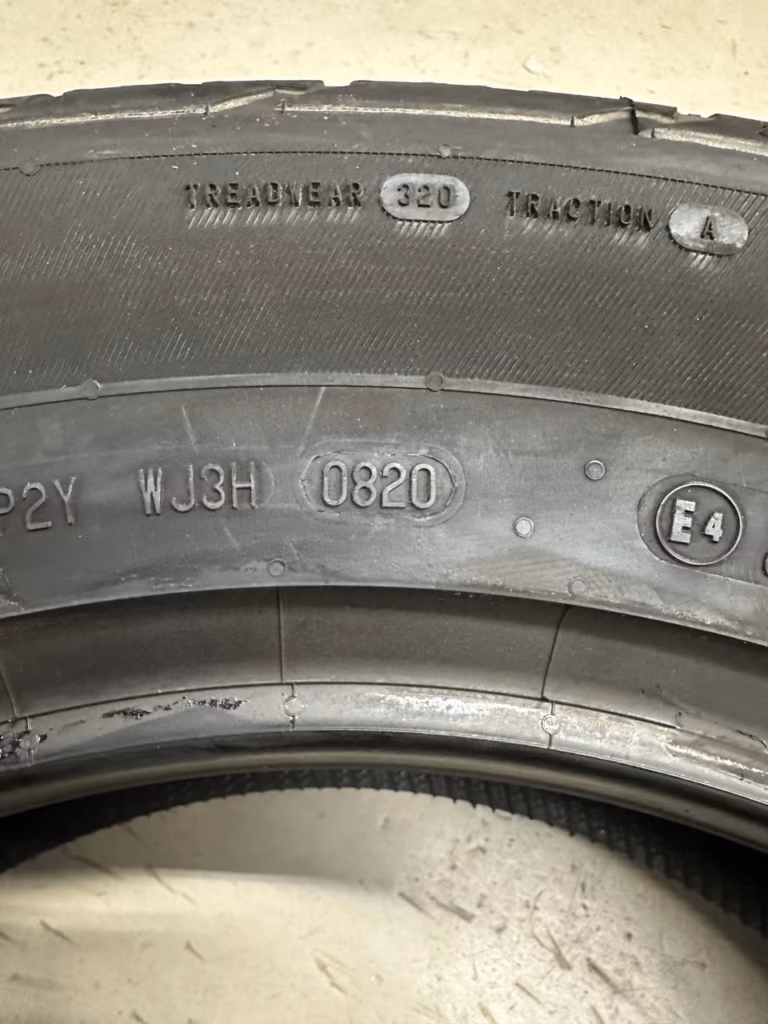 2 kpl Kesärenkaat 225/65R17 102H Point S Summerstar 3+ SUV