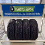 Nastarenkaat 195/65R15 Nokian Tyres Hakkapeliitta 10