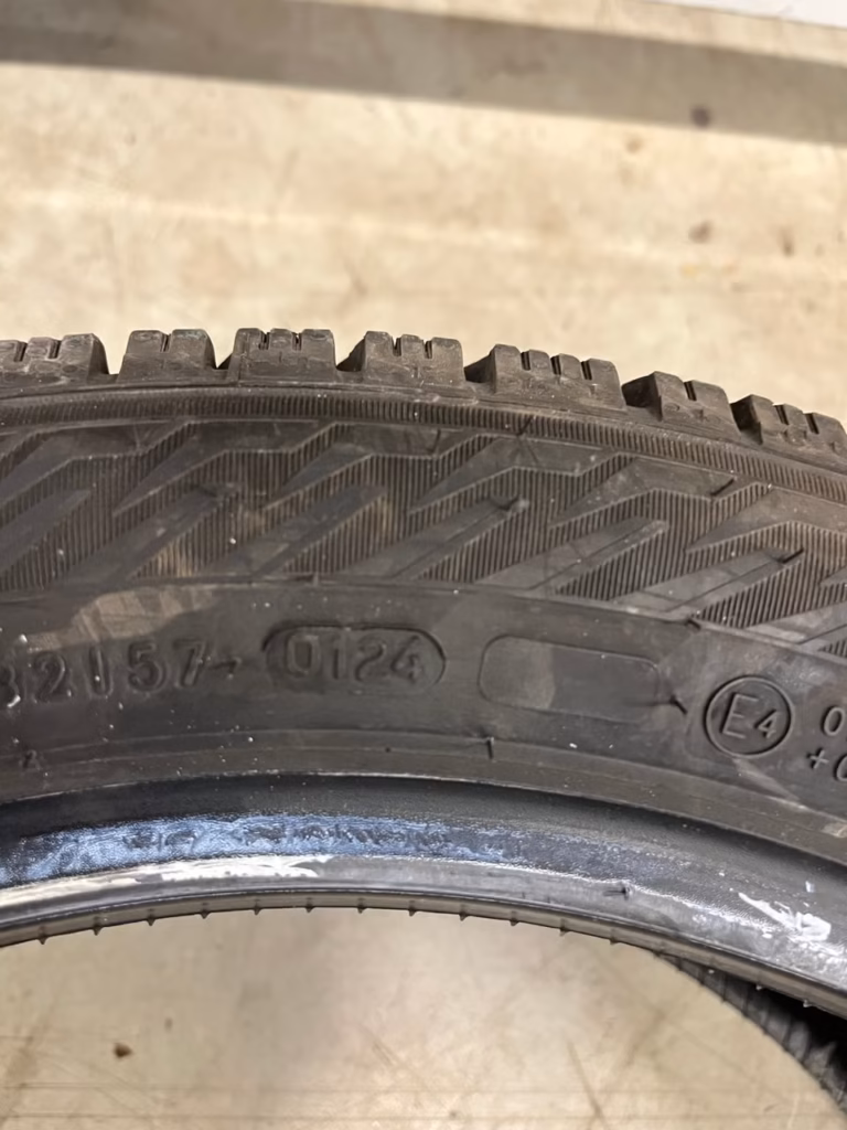 205/50R17 Nokian Hakkapeliitta R5