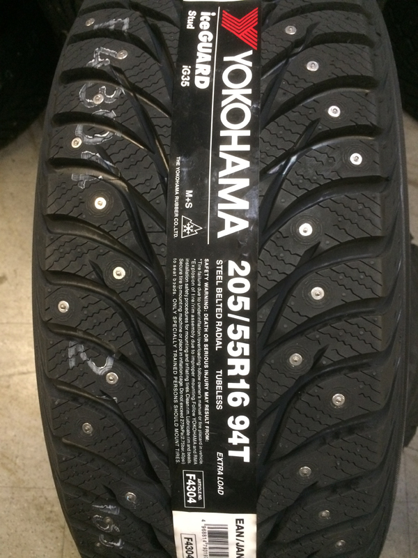 Käytetty 175/65R14 Yokohama BluEarth-Es ES32